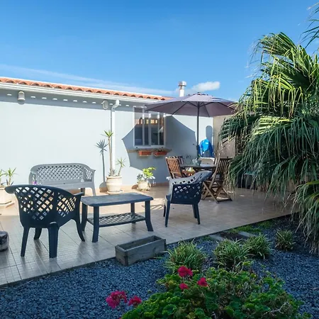 Casa Areal De Santa Barbara * Ribeira Grande